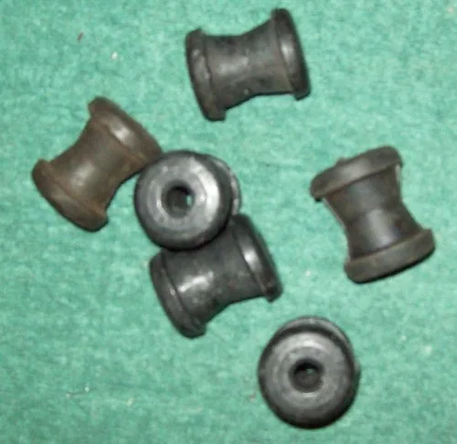 Fiat 128 / 127 Front Lower inner control arm bush (each) ORIGINAL Pirelli