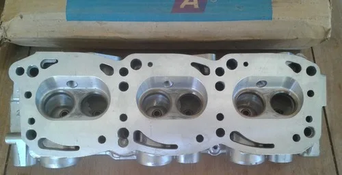 Fiat 130 V6 3200 NEW cylinder head  (Bare) 4257660