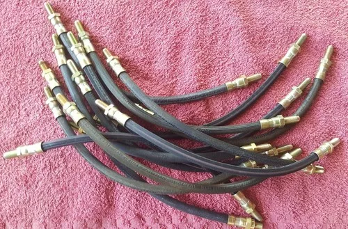 Alfa Romeo Alfetta up to 31-12-1981 front brake hose (368mm) 116.33.45.544.00