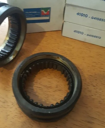 Fiat 124 sport , 125 Transmssion 1st/2nd , 3rd/4th sliding synchro hub 4158513