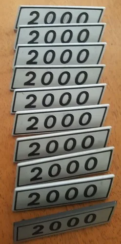 Fiat 132 2000 badgework / script "2000" original NEW metal