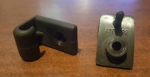 Fiat 131 S/B sunvisor clip (Oiginal Fiat) 4397792