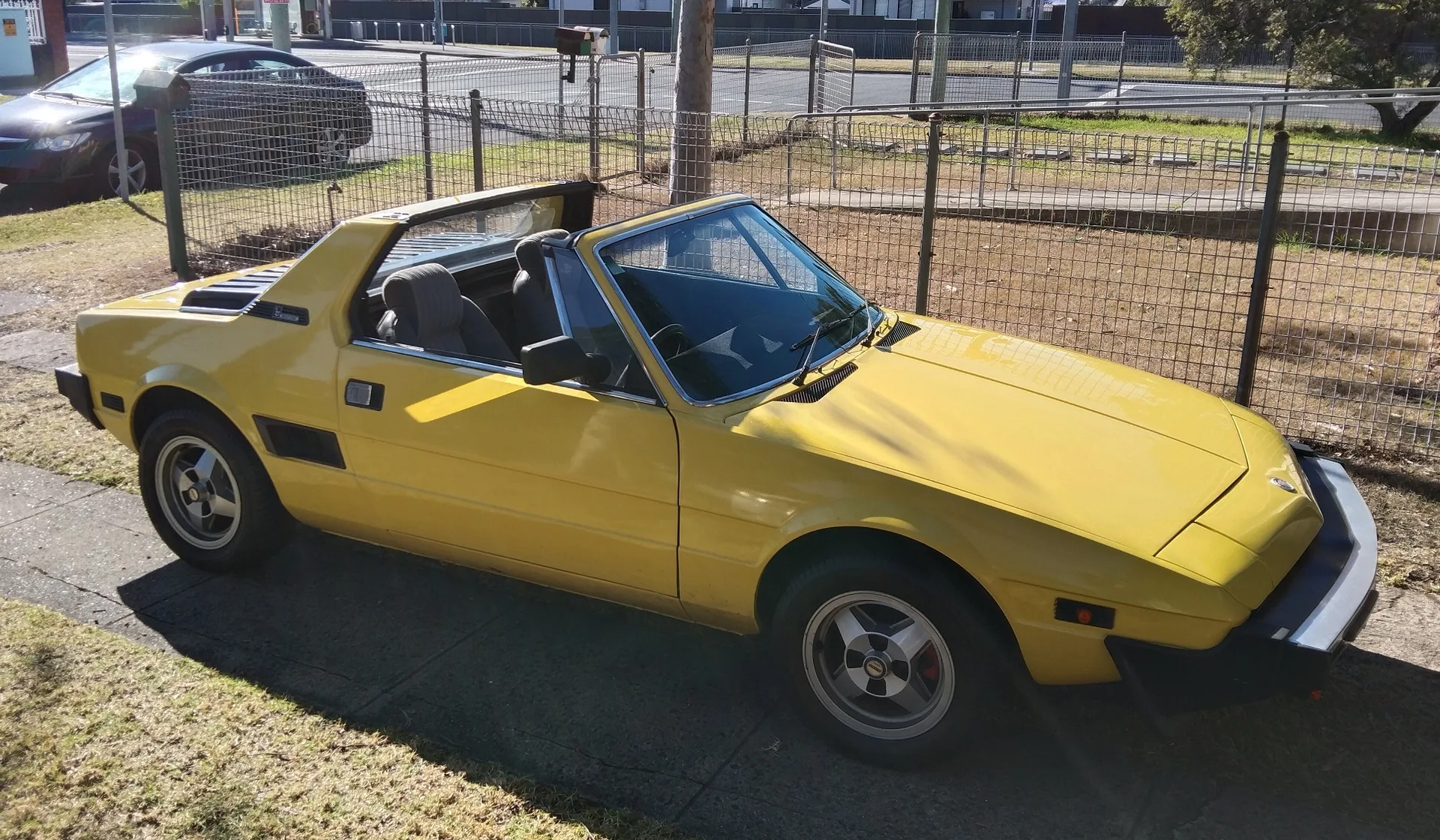 Fiat X1/9