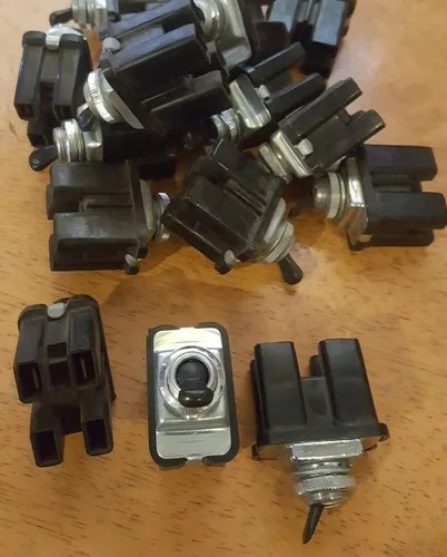 Fiat Alfa Ferrari Vintage toggle switch 2 pos 2 pin black short