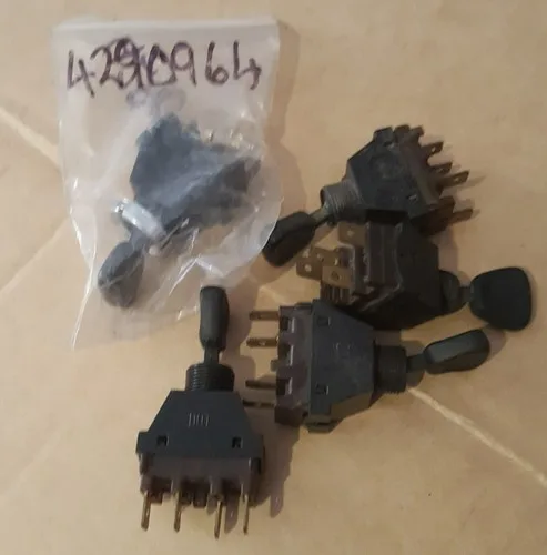 Fiat Alfa Ferrari Vintage toggle switch 3 pos 4 pin 4290964