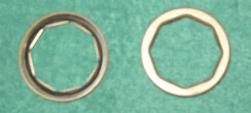 Fiat X1/9 X19 series 1 and four speed wheel bearing retainer (each) Fiat 128
