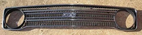 Fiat 128 sedan series 2 Grille