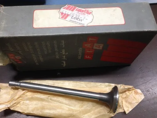 Fiat 500 / 650 exhaust valves (28 x 8 x 115.5) set of 2 Genuine Fiat / Livia