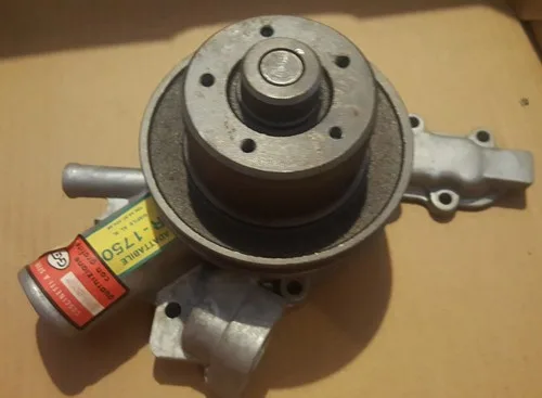 Alfa Romeo 1750 Water pump (GGT) 105.44.07.024.00