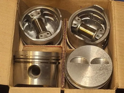 Fiat 128 sohc 1100cc engine piston set 0.4mm oversize (Borgo 66.7193.0 ) 80.4mm