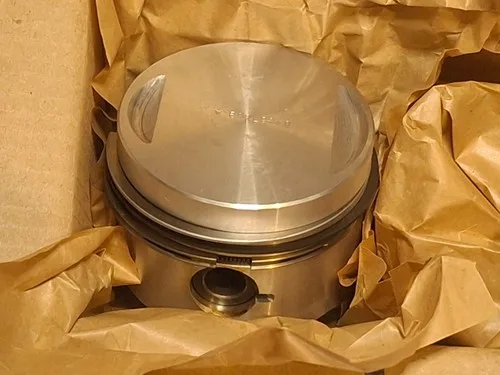 Fiat 131 2000 84mm standard piston set Borgo (66.7689.0) standard size