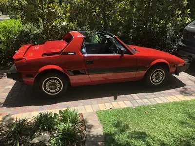 Bertone X1/9 1500 5-speed 1988