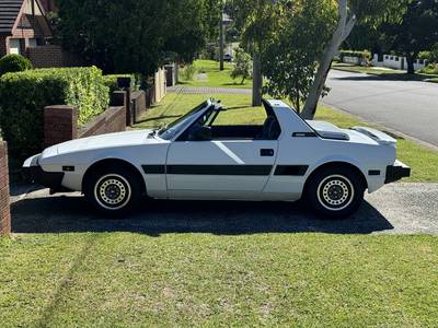 Bertone X1/9 1500 5-speed 1988